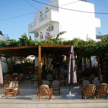Alexandra Rooms Малиа Экстерьер фото