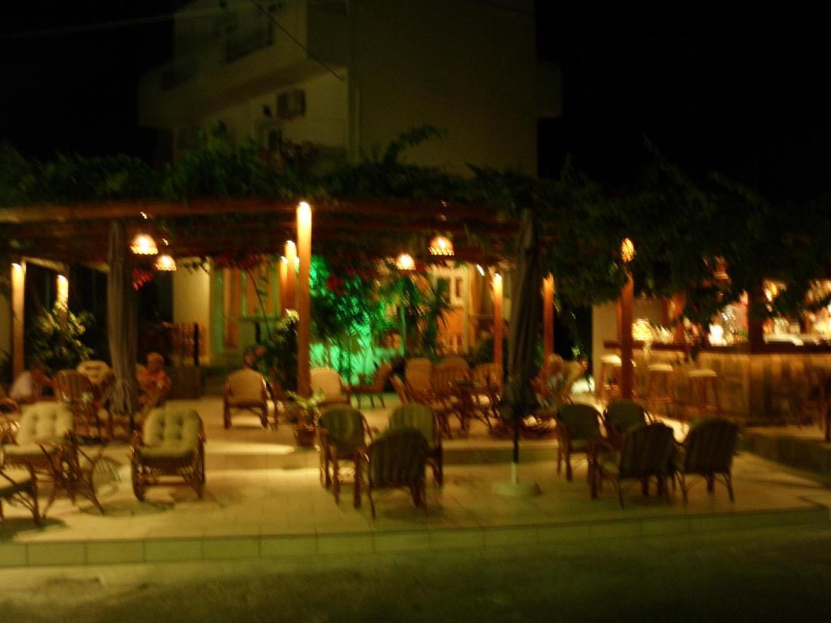 Alexandra Rooms Малиа Экстерьер фото